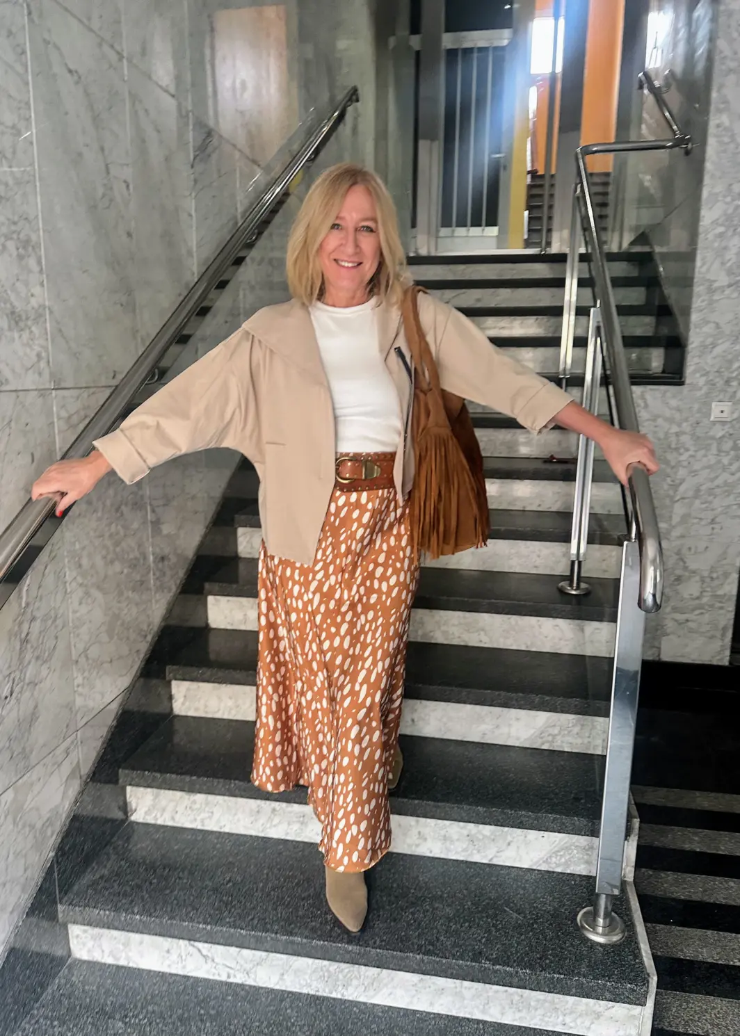 FALDA ESTAMPADO BAMBI SATINADA – TALLA ÚNICA