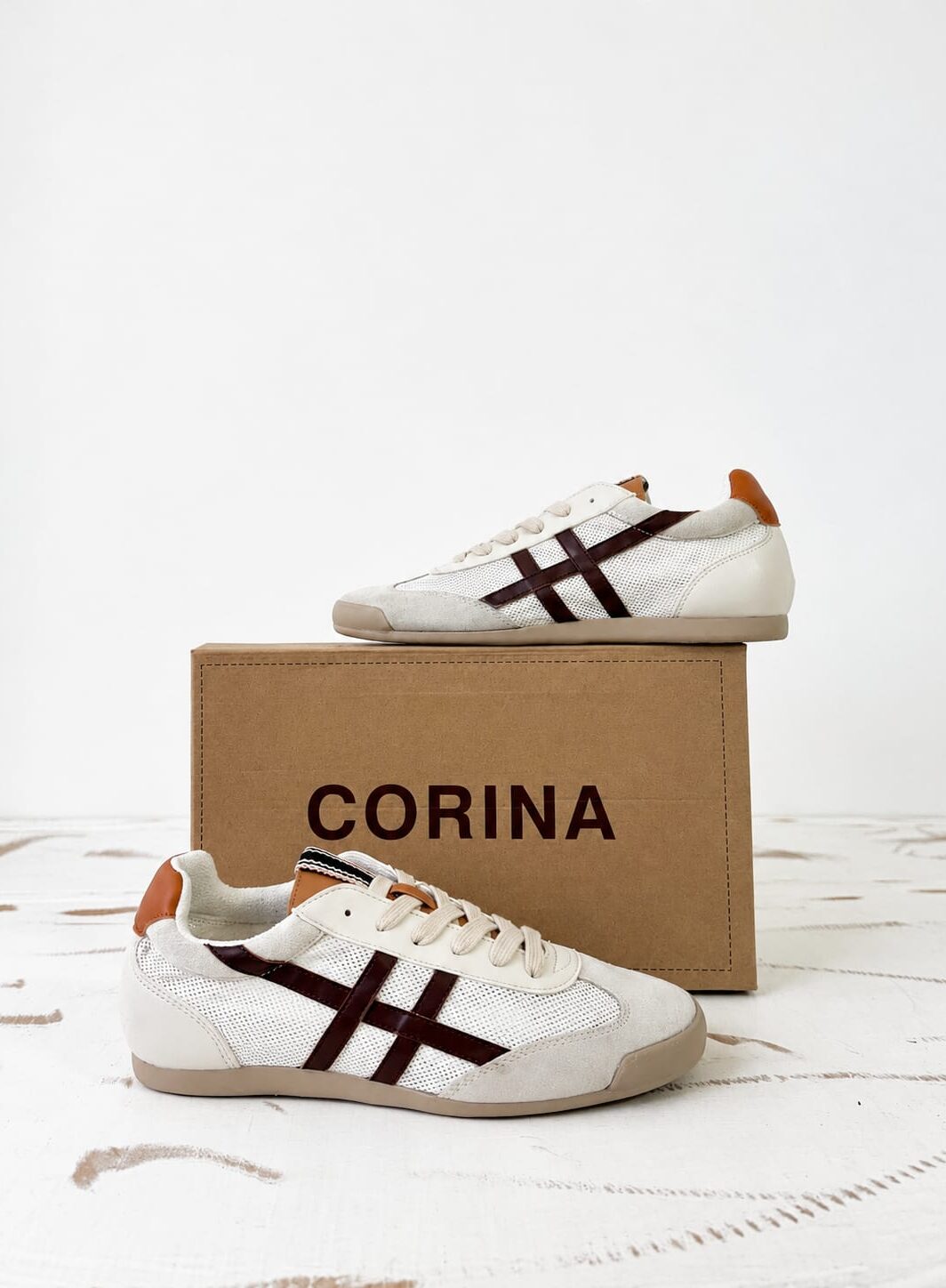 Zapatos deportivos Corina