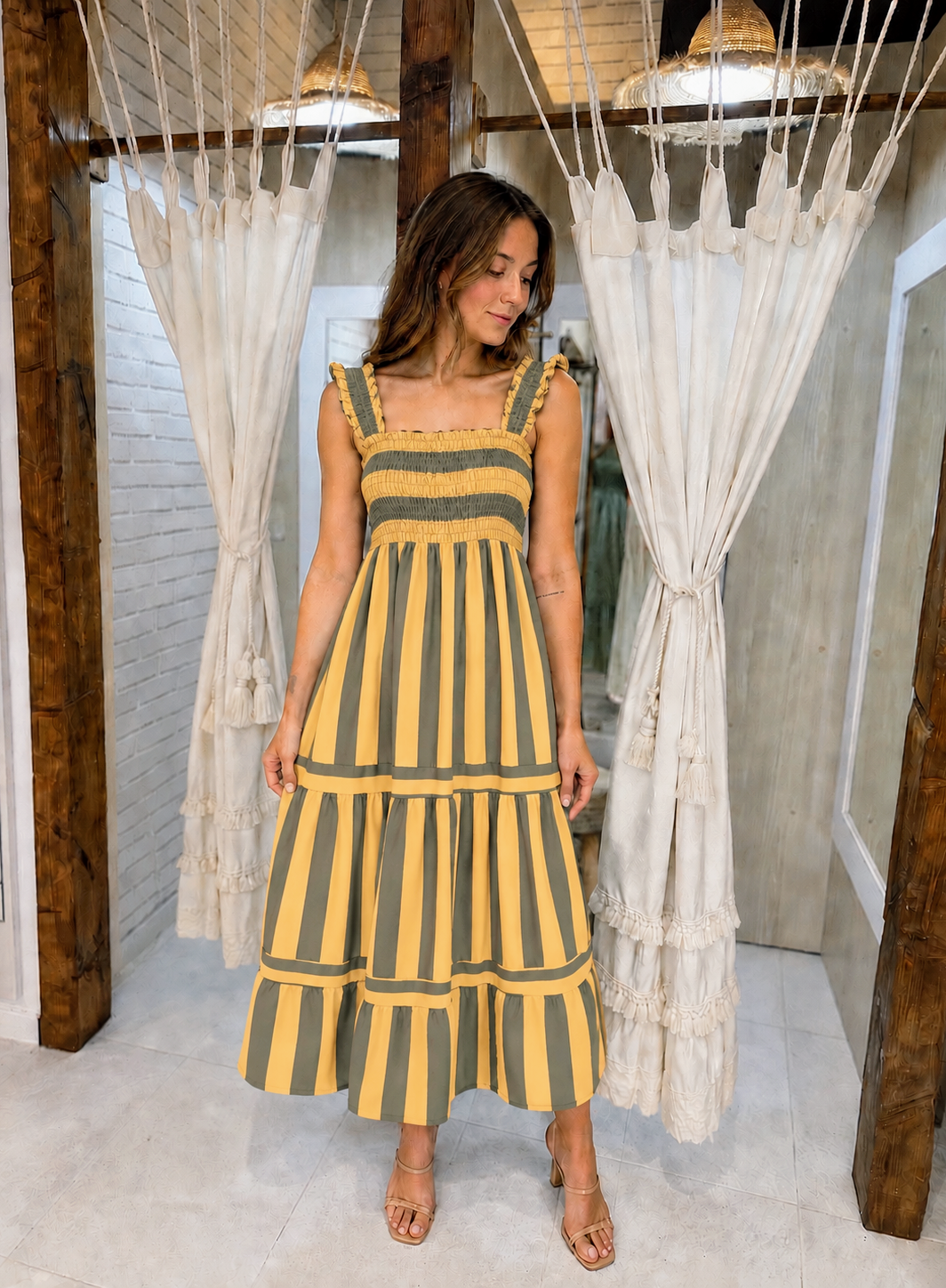 Vestido Rayas y volantes