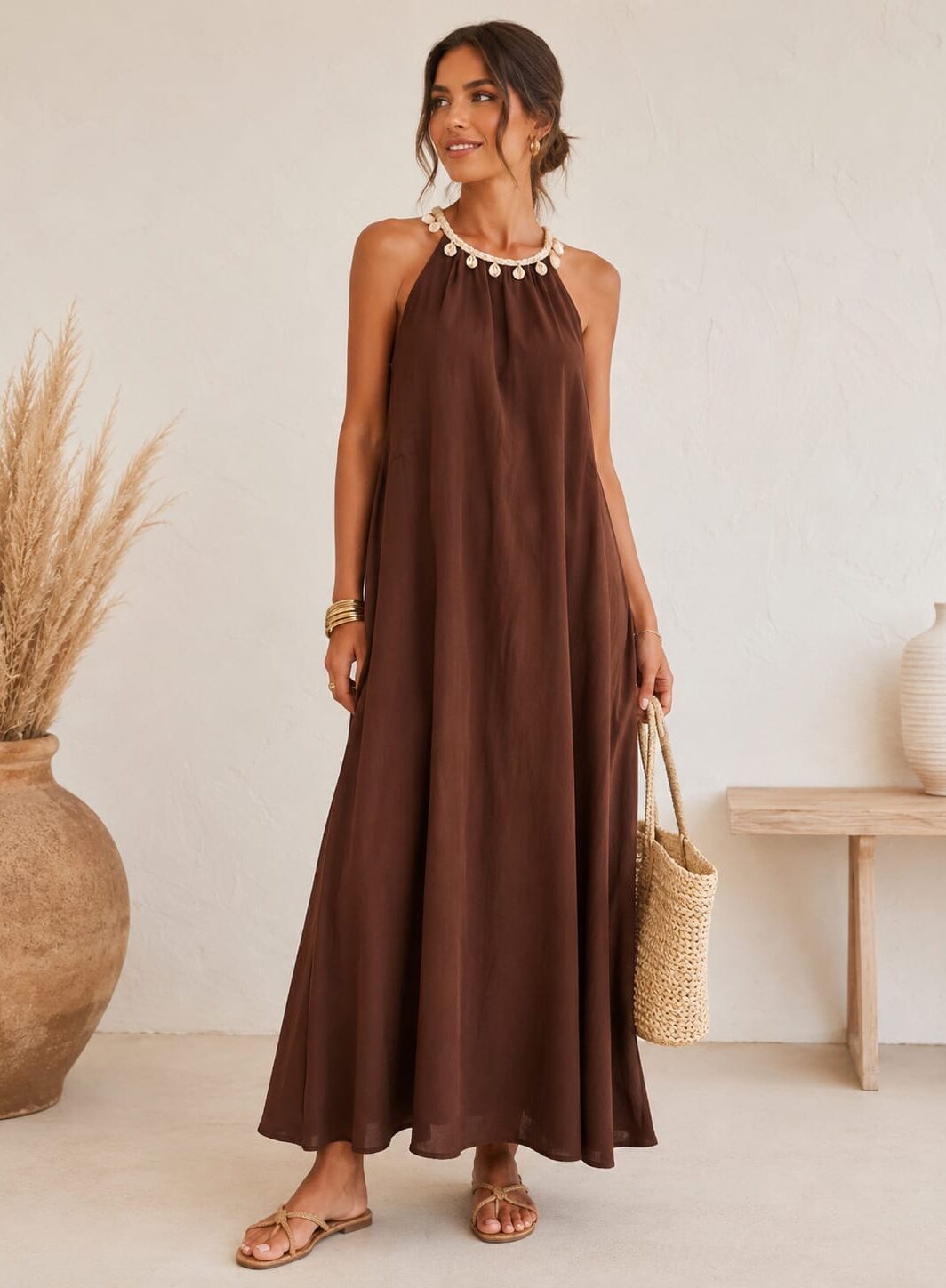 Vestido Largo Halter con Detalle de Conchas