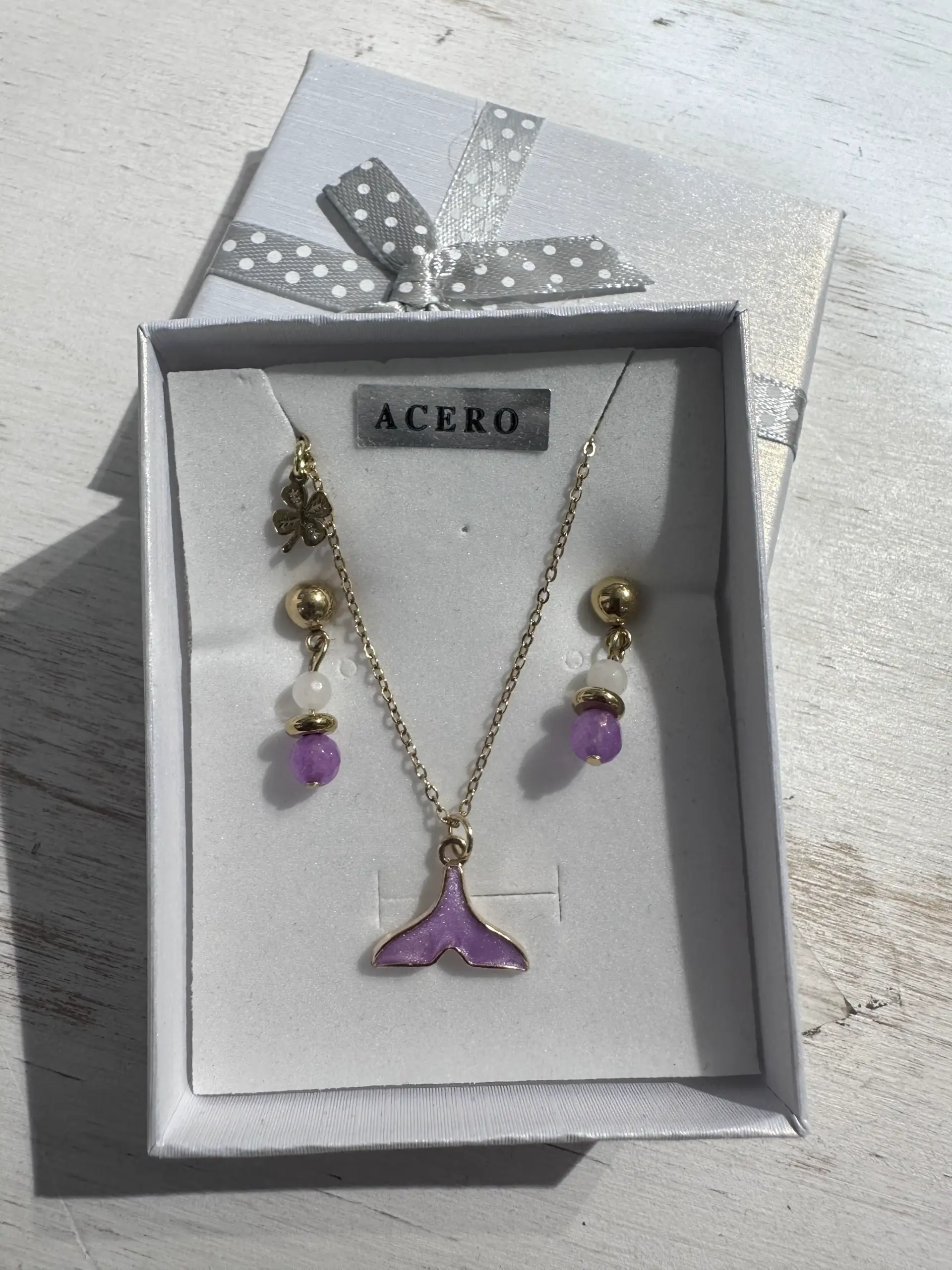 Collar Cola de Sirena y Pendientes en Acero Dorado morado - Imagen 2