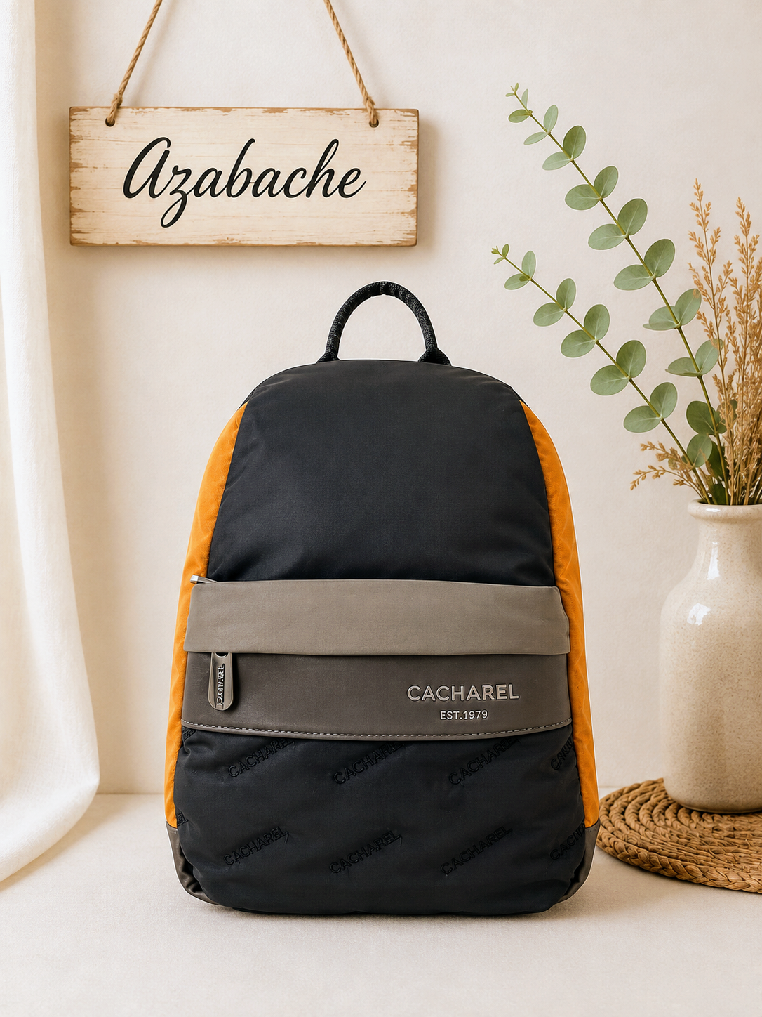 Mochila Cacharel de nylon con cierre antirrobo