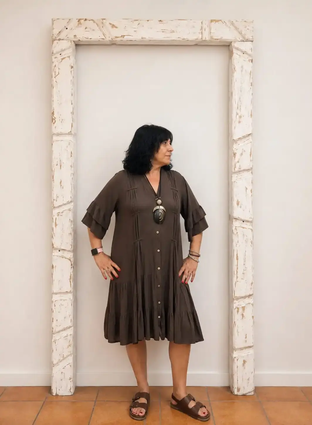 Vestido camisero con volantes